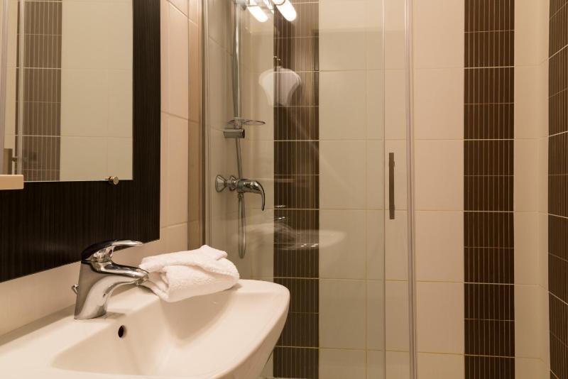 Superior Room image 2