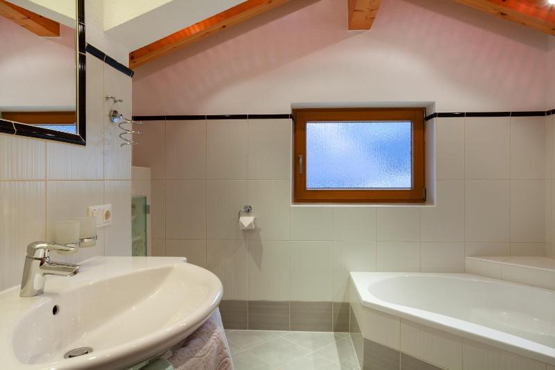 Two-Bedroom Apartment image 4