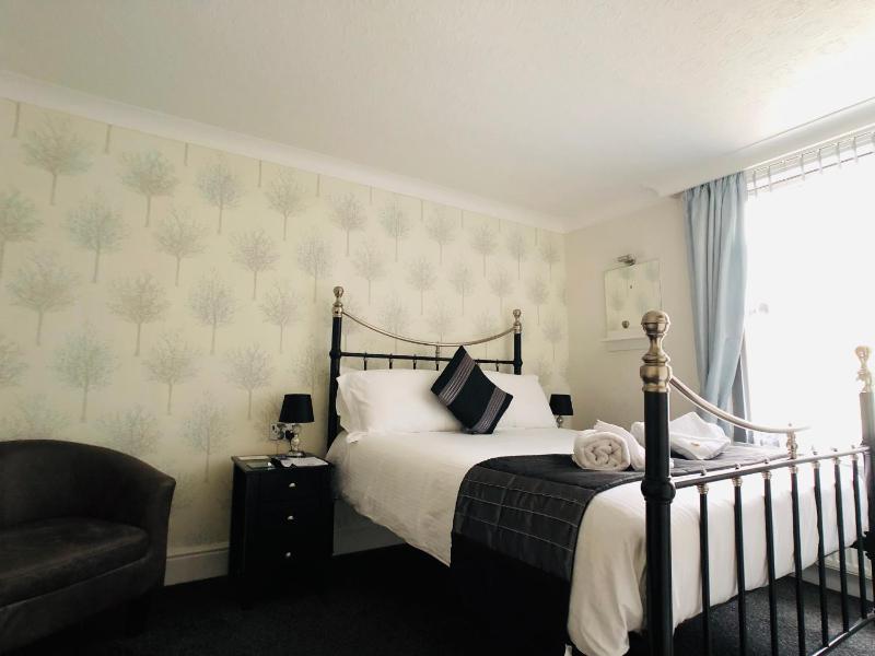 En Suite Double Room image 1