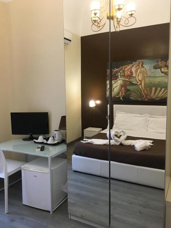 Duca di Uzeda Bed and Breakfast - image 23