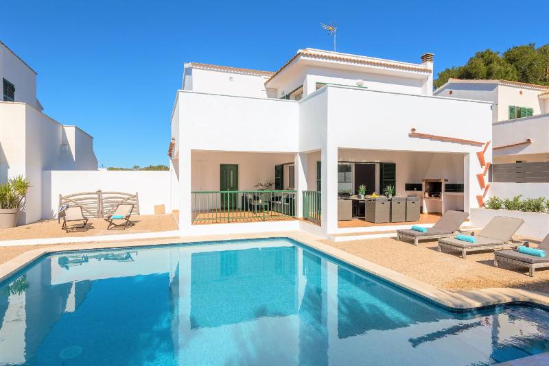 Villa image 1