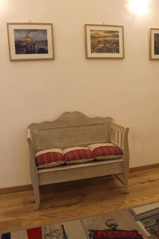 Comfort Triple Room image 2