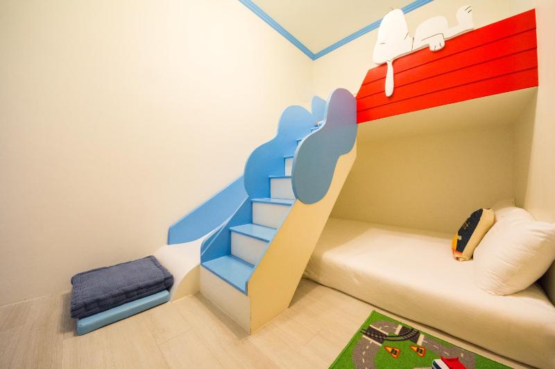 Childlike B&B - image 43