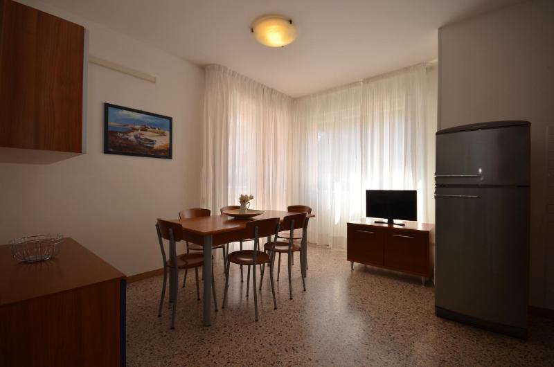 Appartamenti Dei Pini - image 5