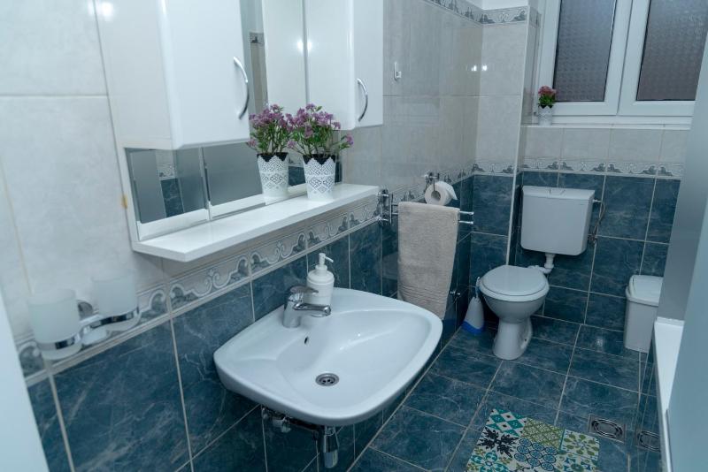 Three-Bedroom Apartment image 4