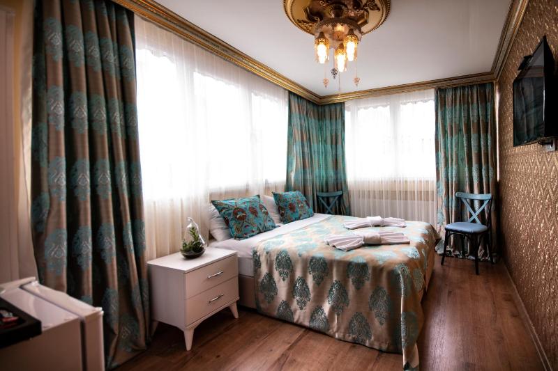 Superior Double Room image 2