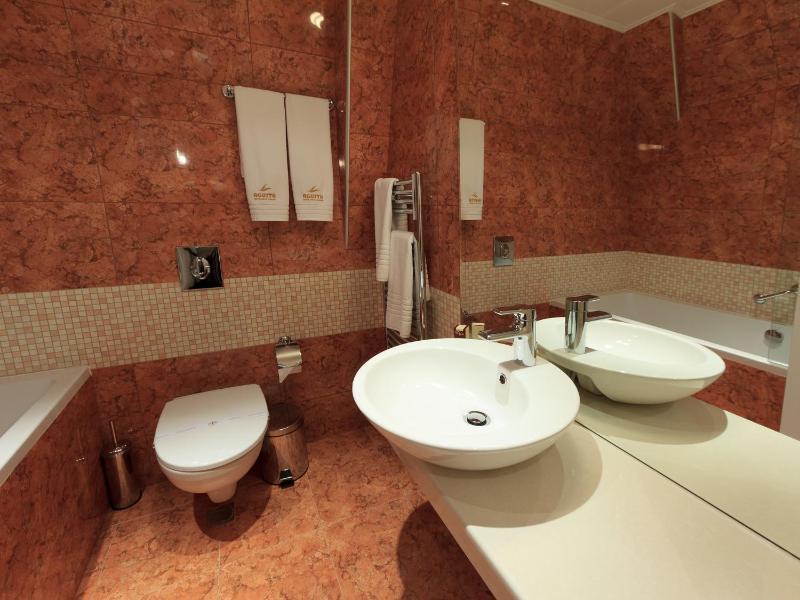 Apartment with Terrace image 1