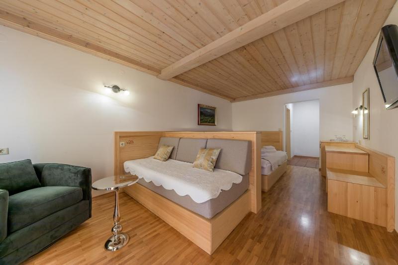 Triple Room image 1