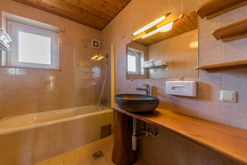 Family Suite with Balcony image 2