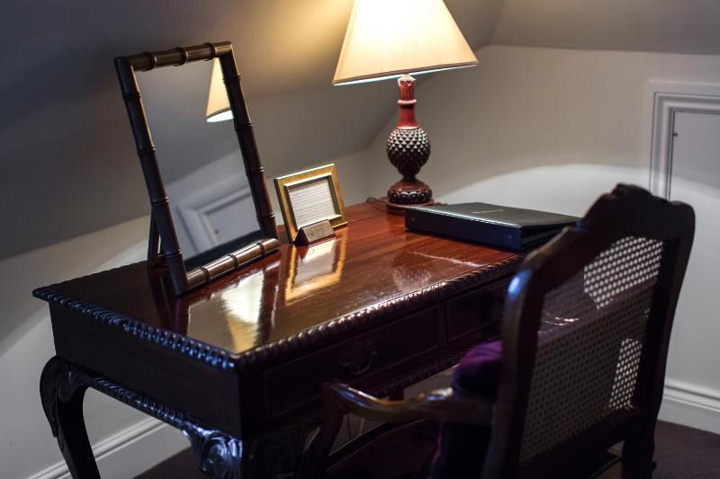 Superior Suite image 4