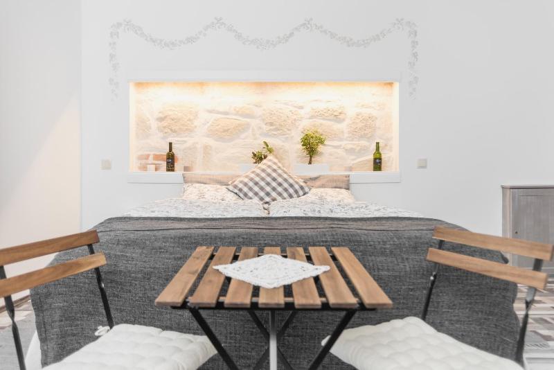 Apartment image 3