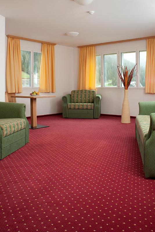 Senior Suite image 4