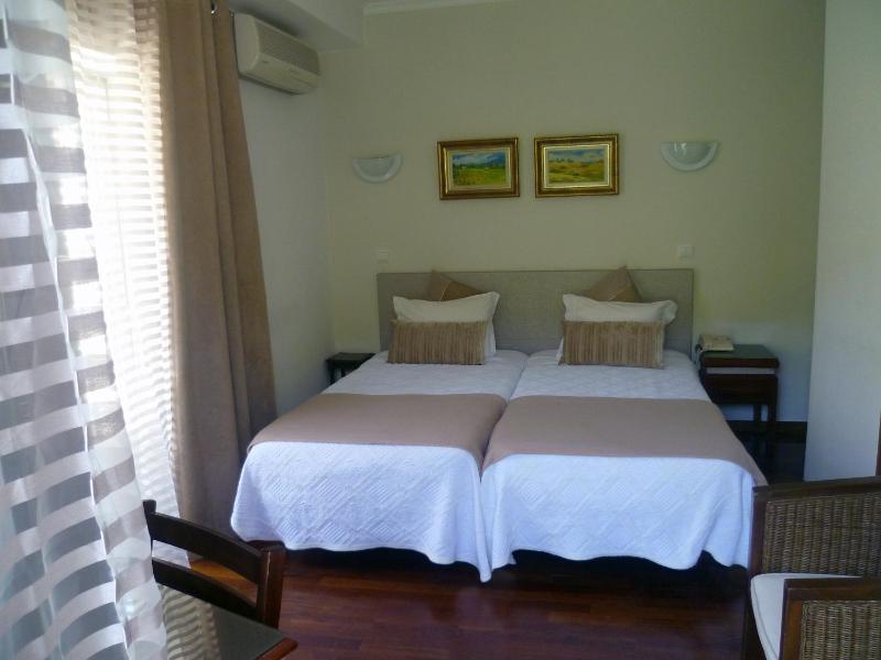 Single Room image 2