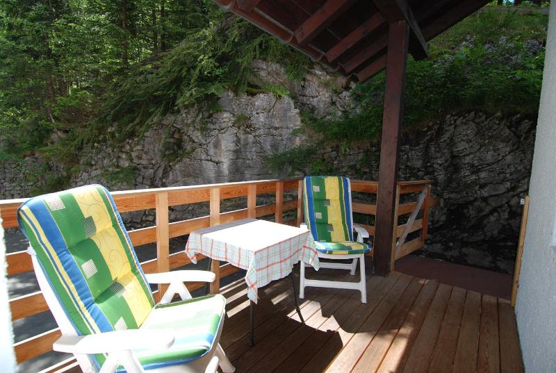 Studio with Balcony image 2
