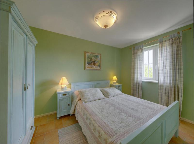 Apartment - Split Level image 3