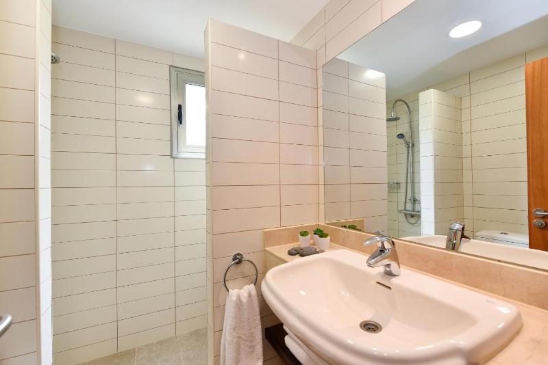 Salobre Villa with Pool Par 4 nr 9 by VillaGranCanaria - image 7
