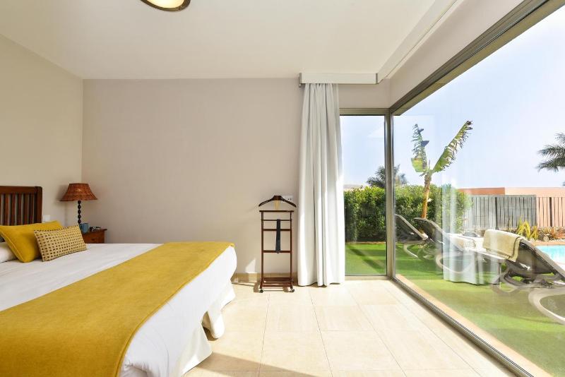 Salobre Villa with Pool Par 4 nr 9 by VillaGranCanaria - image 30