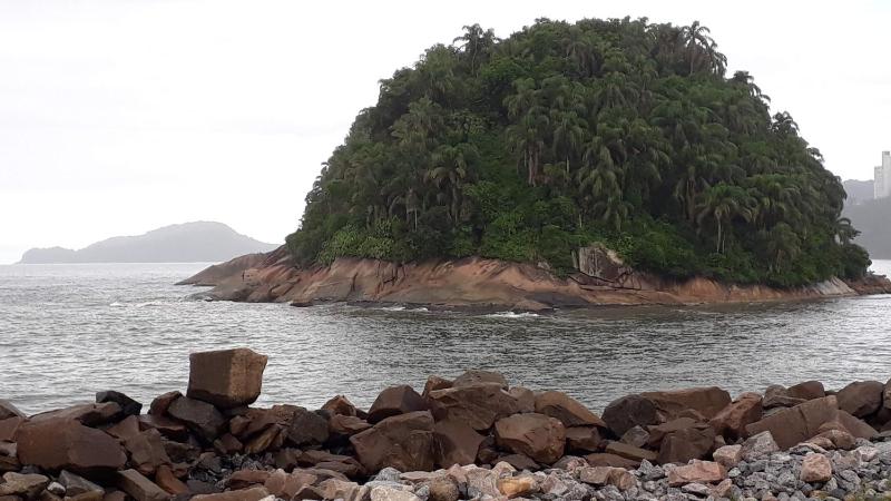 Apto Pé na Areia Santos - image 2