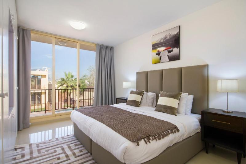 Three-Bedroom Villa image 1