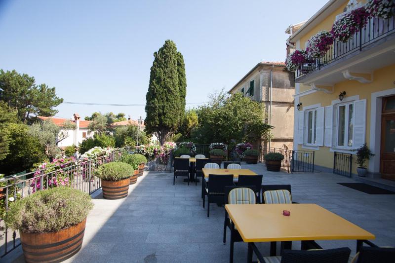 Frajona Apartments - image 33