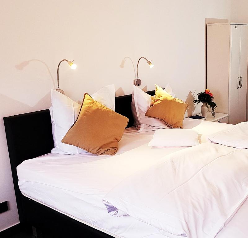 Superior Double Room Plus image 1