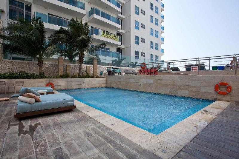 Bello apartamento dentro del Hotel Radisson Ocean Pavillion - image 10