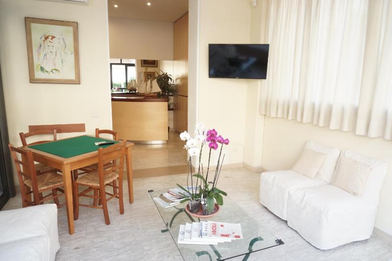 Hotel Caribe - image 35