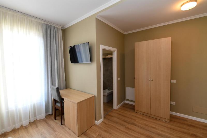 SANTO Hotel - image 12