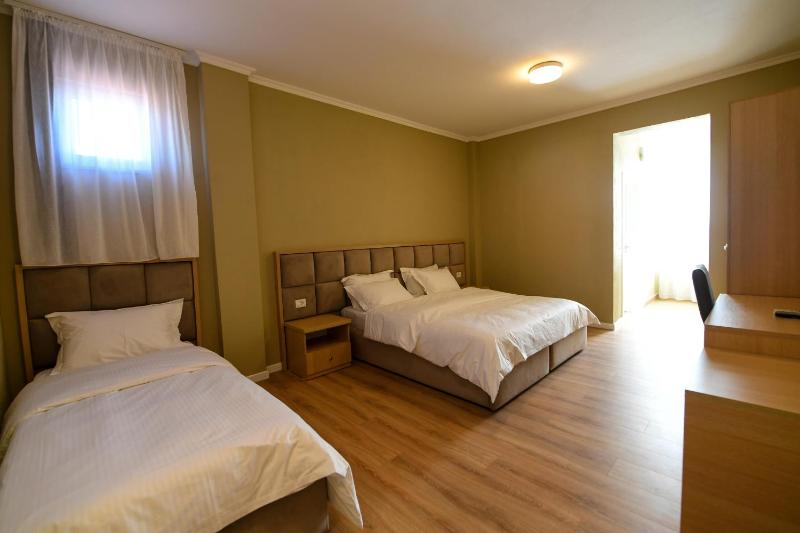 SANTO Hotel - image 11