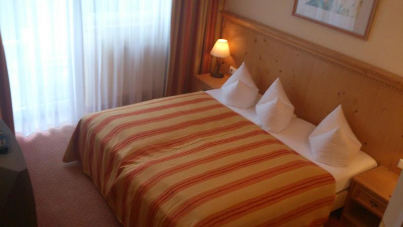 Double Room image 2