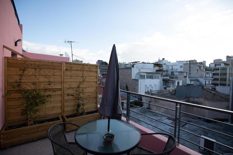 Apartment with Mountain View image 3