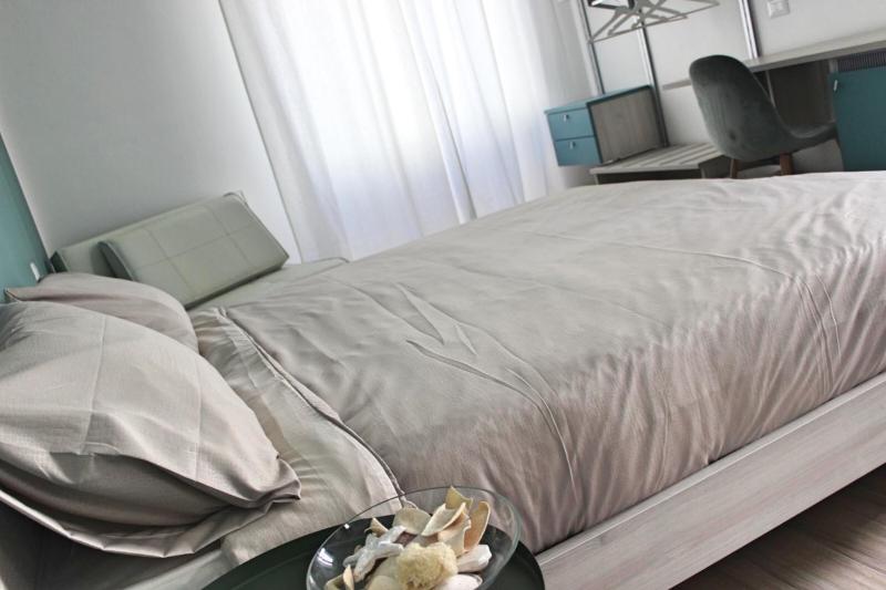 Deluxe Triple Room image 4