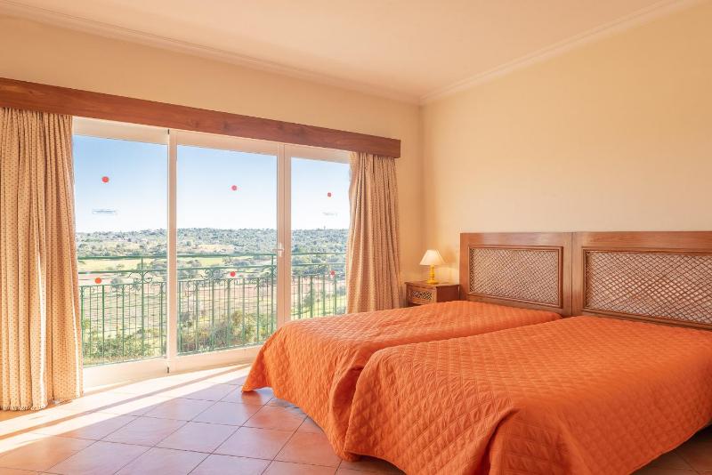 Four-Bedroom Villa image 3