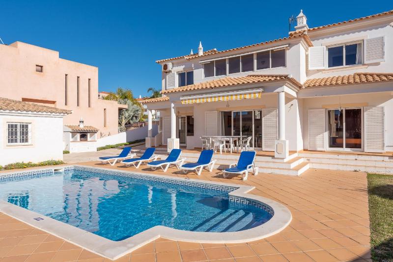 Villa Gui by Gabi Miguel - image 14
