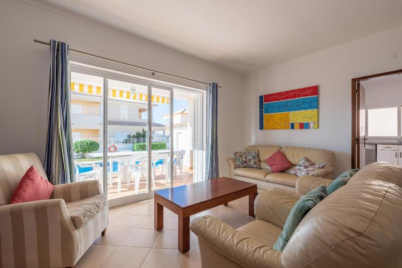 Villa Gui by Gabi Miguel - image 6