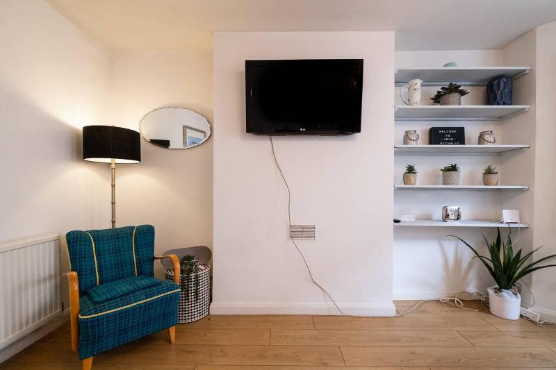 Apartment image 2