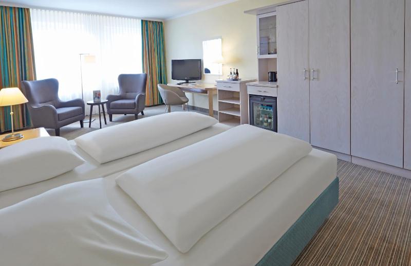 Superior Double Room image 1