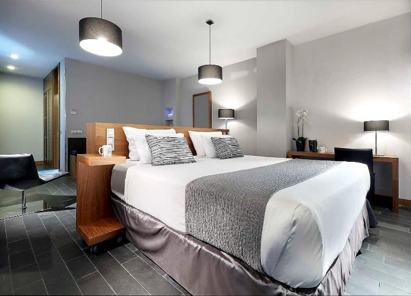Junior Suite image 2