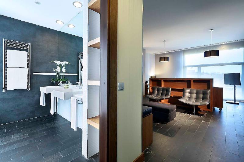 Junior Suite image 3