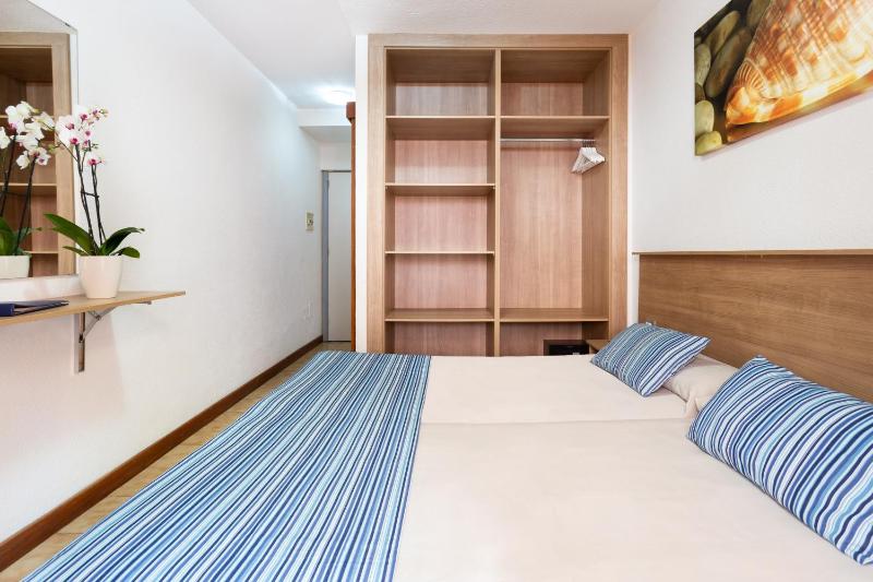  Double Room ( 2 Adults ) image 4