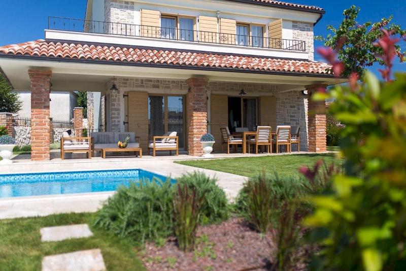 Luxury Villa Tia - image 24