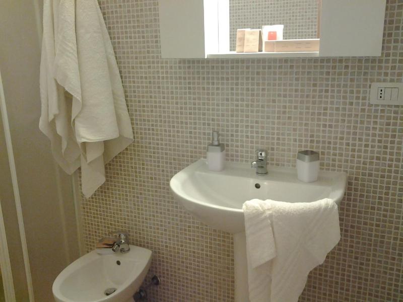 Quadruple Room image 2