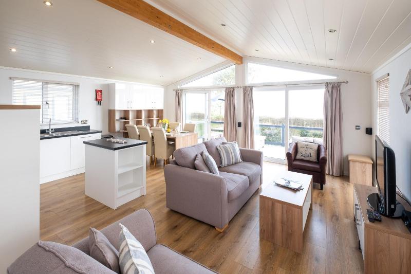 Horizon Lodge - image 10