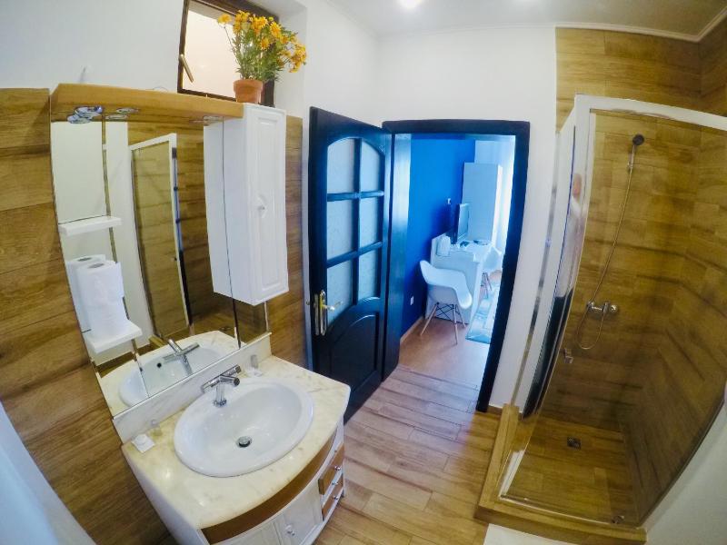 Cristi's Rooms - Pensiune - image 18