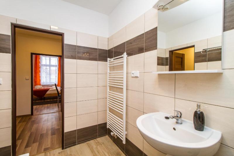 Deluxe Apartment image 3