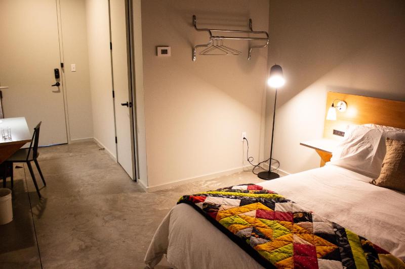 Standard Double Room image 2
