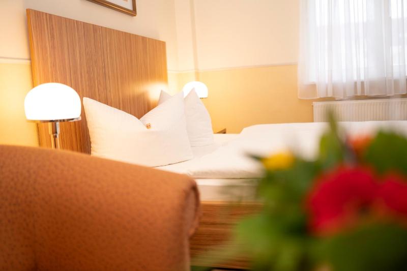 Superior Double Room image 3
