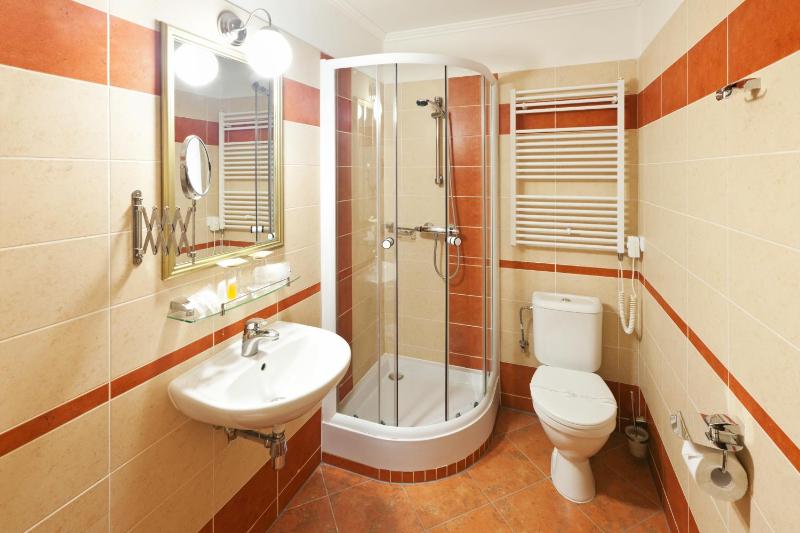 Comfort Double or Twin Room image 3