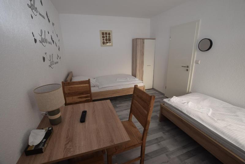 One-Bedroom Apartment image 4