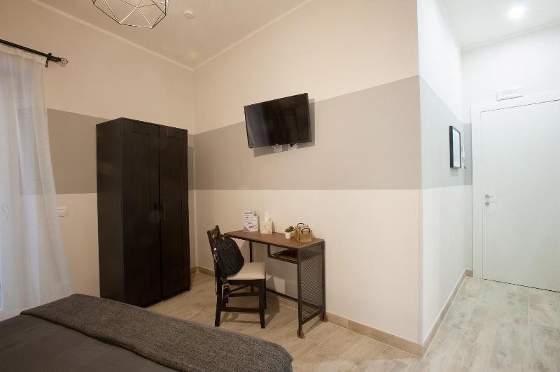 6th Land - Rent Rooms Affittacamere - image 15